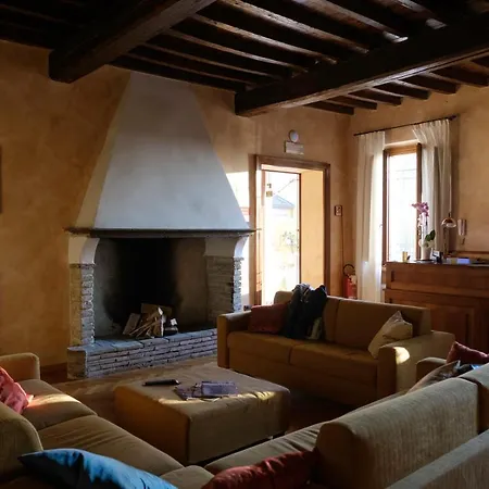 Corte Palazzo Farm stay