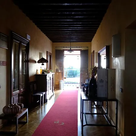 Corte Palazzo Farm stay Marcaria